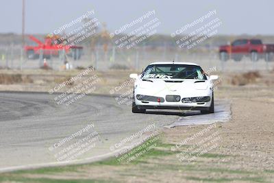 media/Oct-25-2025-CalClub SCCA (Sat) [[34c778dfbe]]/Group 3/Qualifying/
